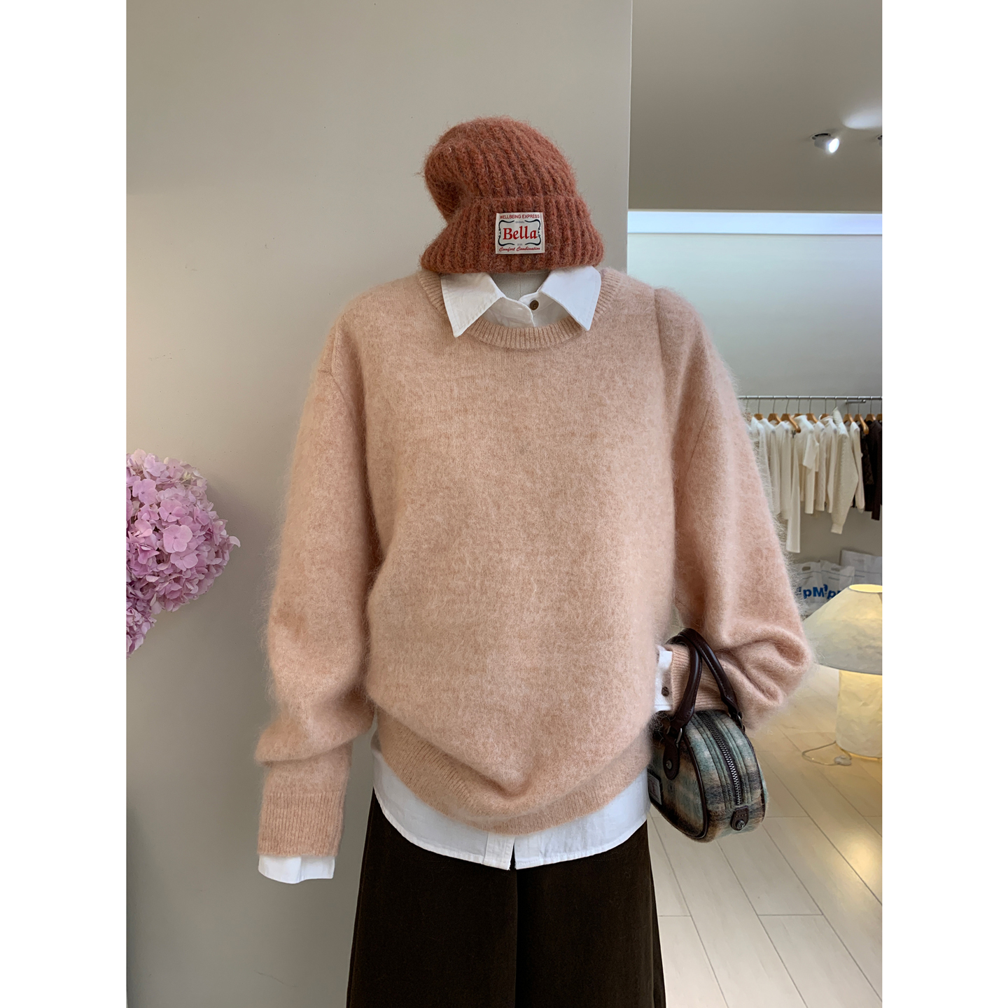 重磅升级高比例超级马海毛保暖拉绒宽松圆领毛衣软糯加厚杏粉上衣