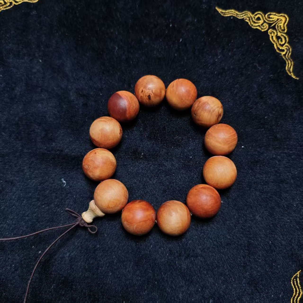 素雅单圈手串手持