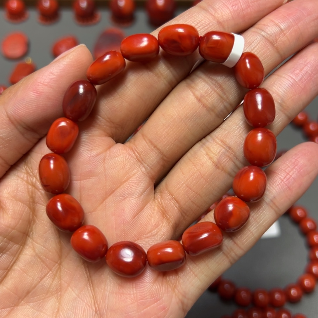 南红玛瑙未镶嵌手串 玫锦双色随型 约9mm 性价比