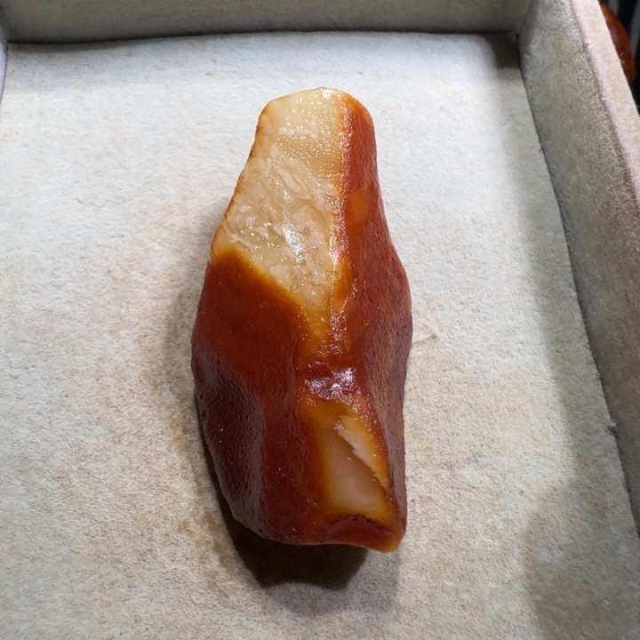 未镶嵌定制琥珀莹专属定制