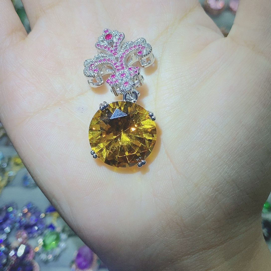 【闪购商品】托帕石耳饰银S925镶嵌