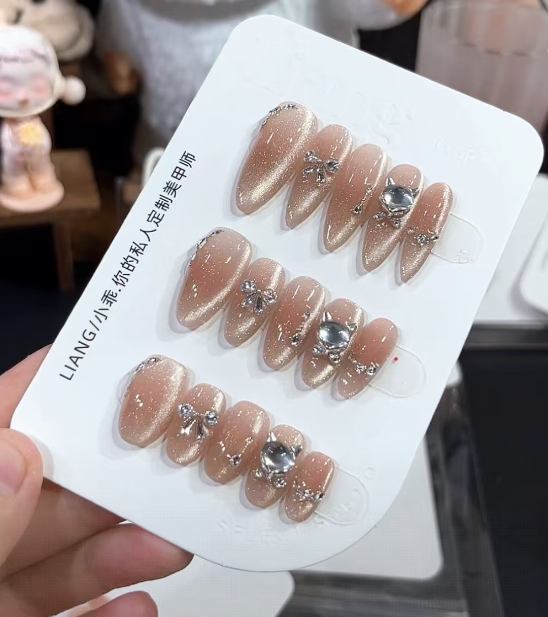 【阿狸】高端 纯手工 定制 穿戴甲 轻奢美甲显白气质穿戴式