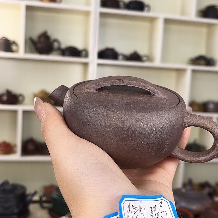 紫砂茶壶宜兴人真的