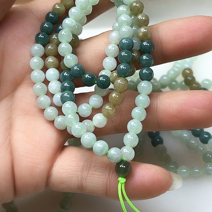 翡翠未镶嵌颈饰项链1条卡6