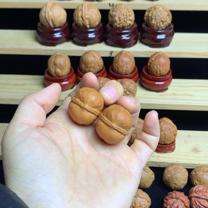 吊坠文玩核桃飞天蛤蟆