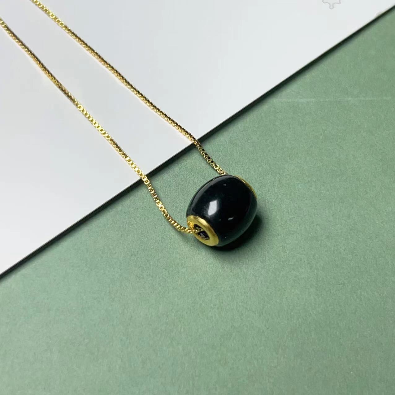 AA和田玉足金路路通吊坠 多样性发货拍一单发一个