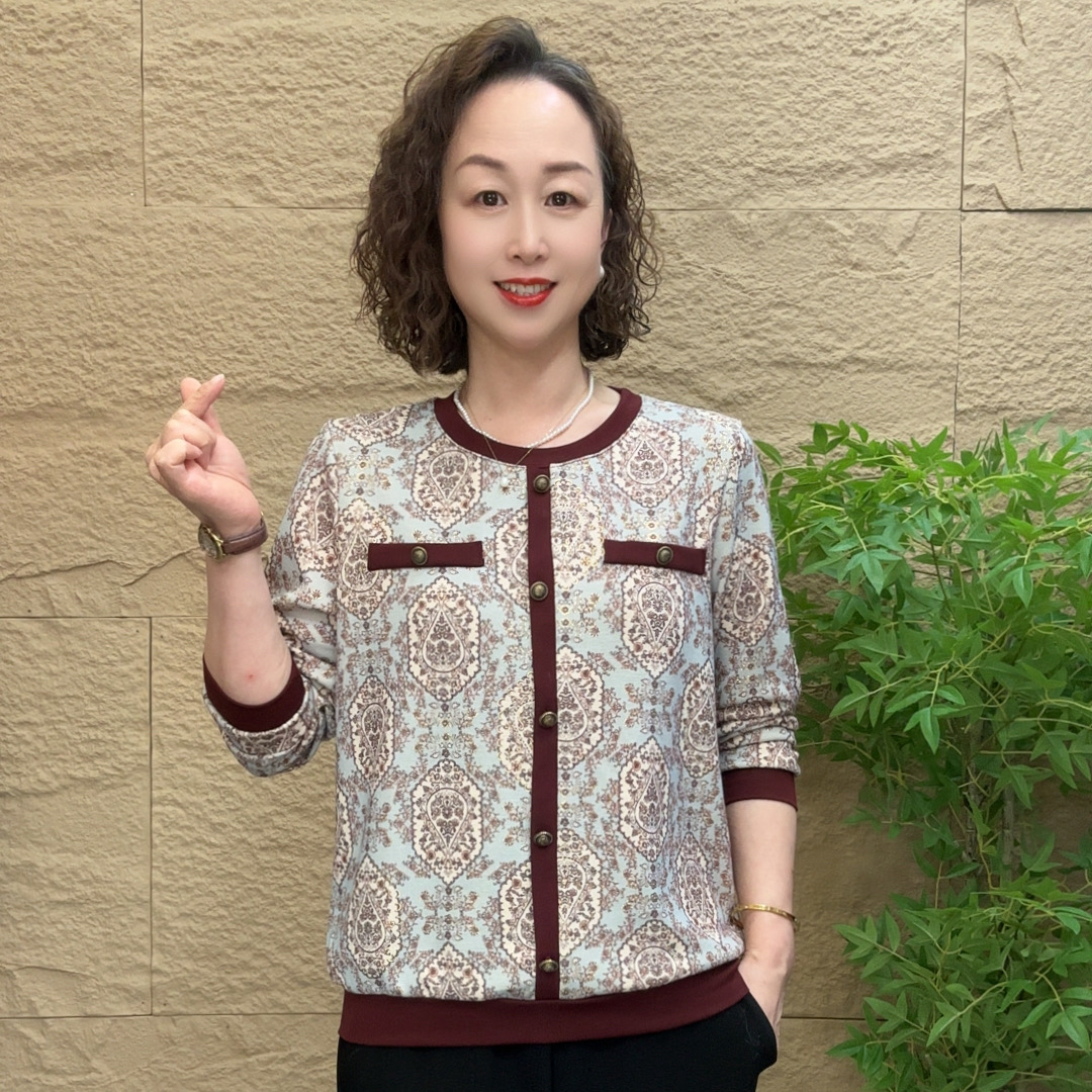 时尚妈妈装秋季宽松小香风气质减龄休闲女士长袖漂亮小衫百搭上衣