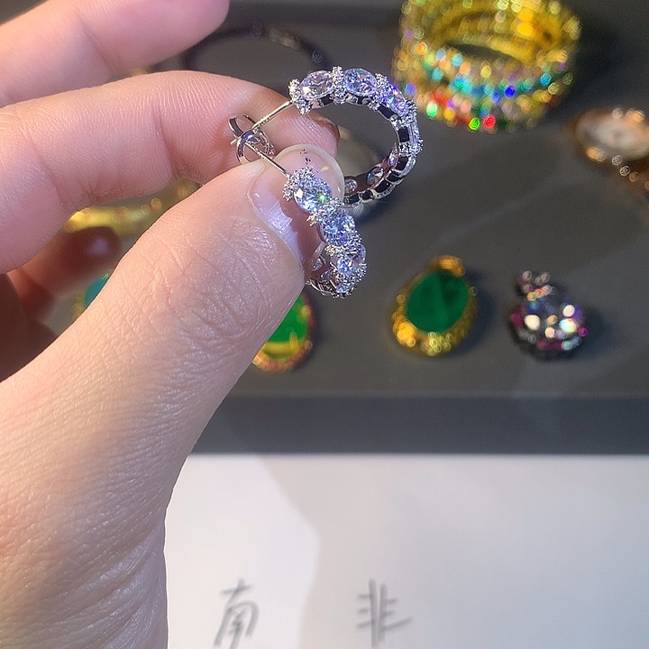 非金属26耳扣。                 