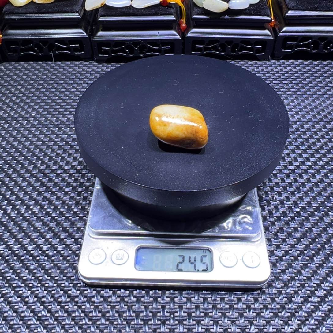 吊坠(不含链)未镶嵌和田玉（子料）24-131