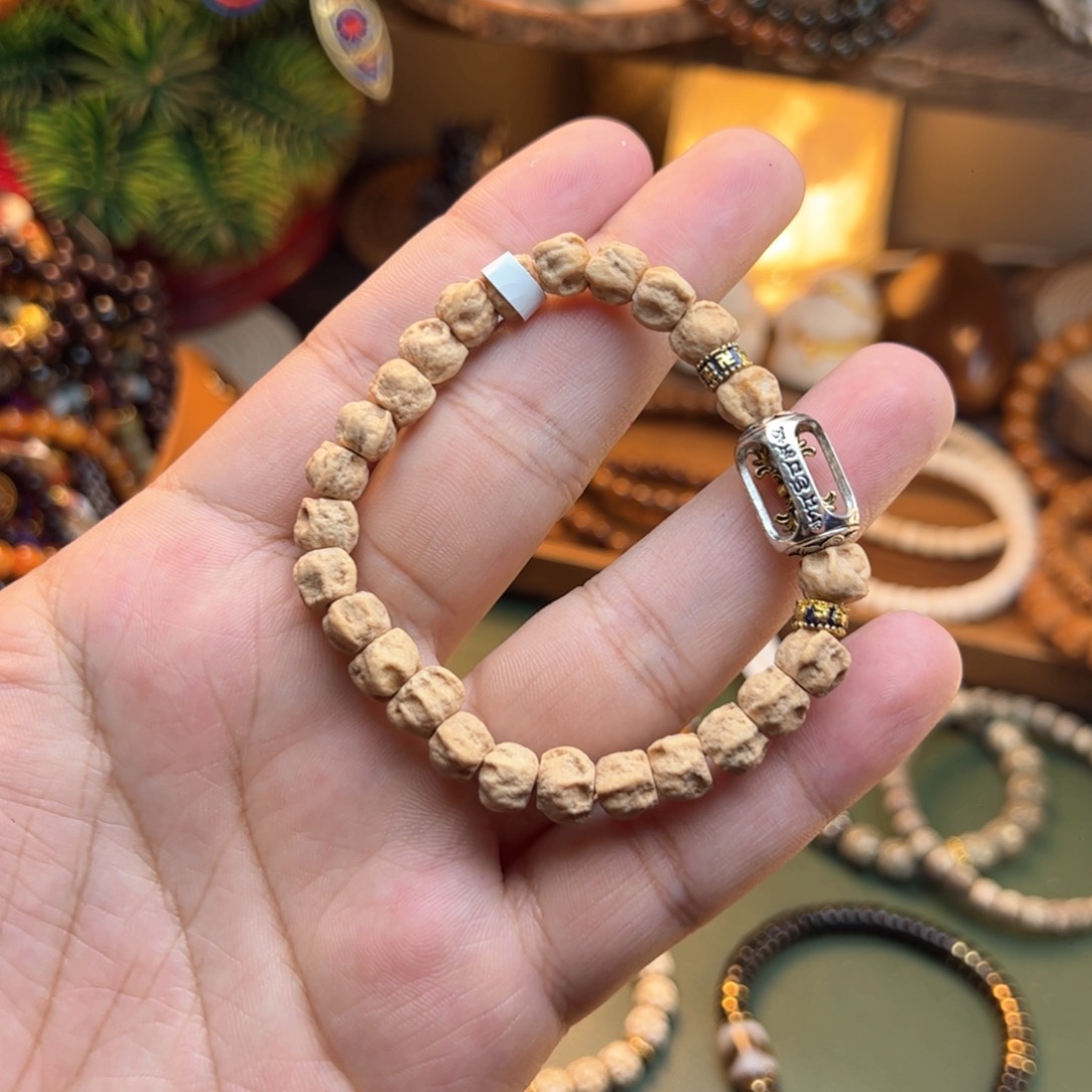 菩提根/象牙果手串