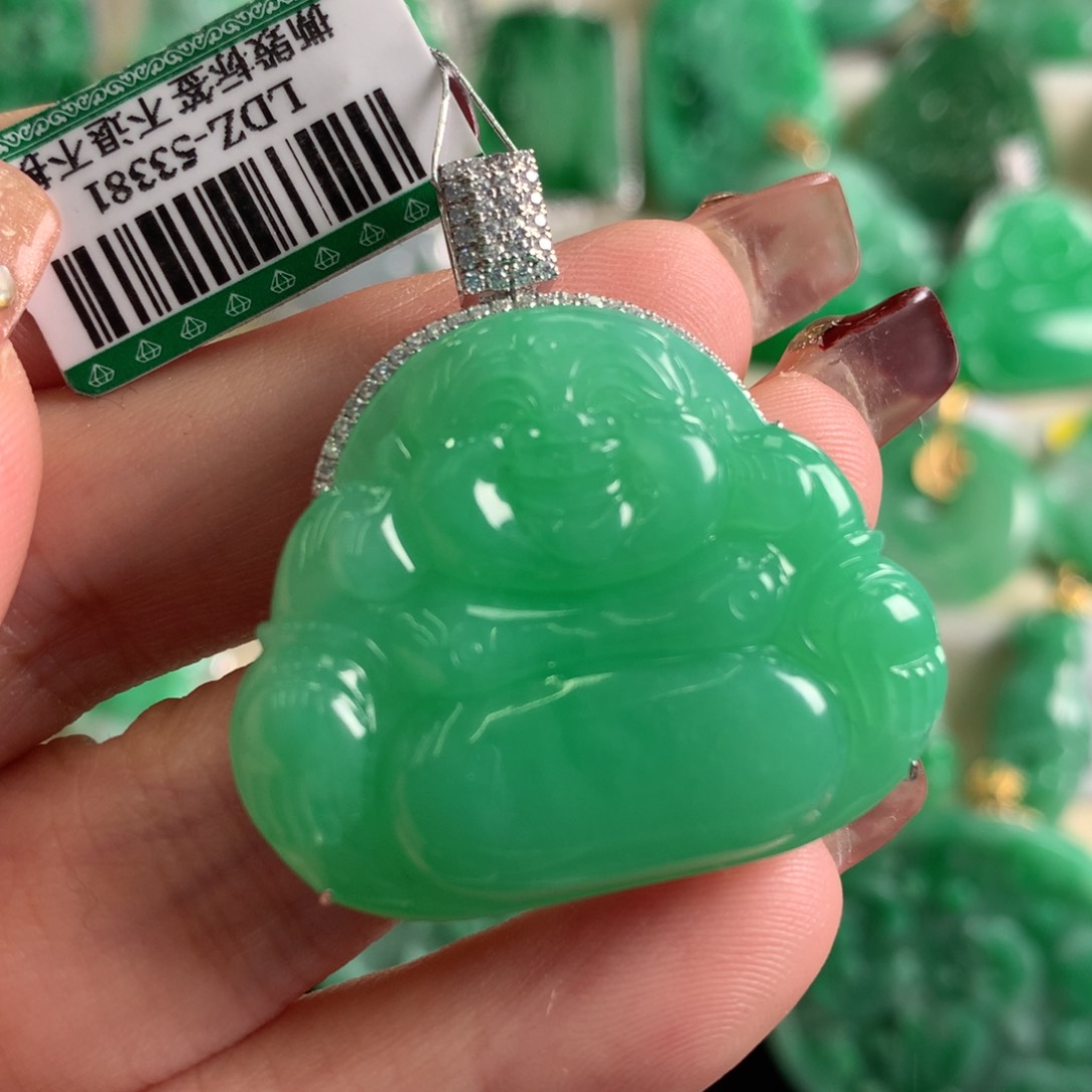 翡翠吊坠(不含链)18K金镶嵌