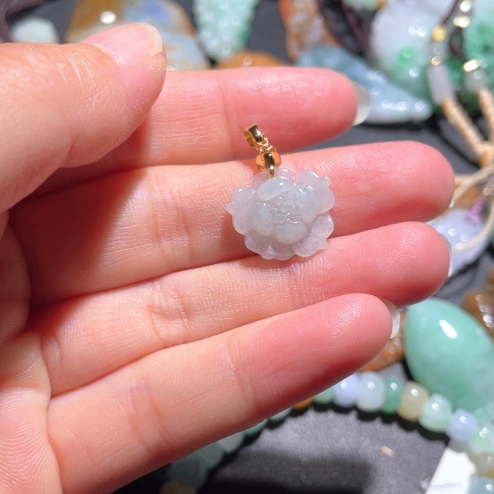 【闪购商品】翡翠颈饰未镶嵌大*天然翡翠