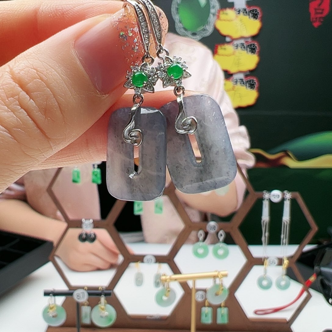 翡翠耳饰银S925镶嵌天然翡翠耳饰银s925镶嵌