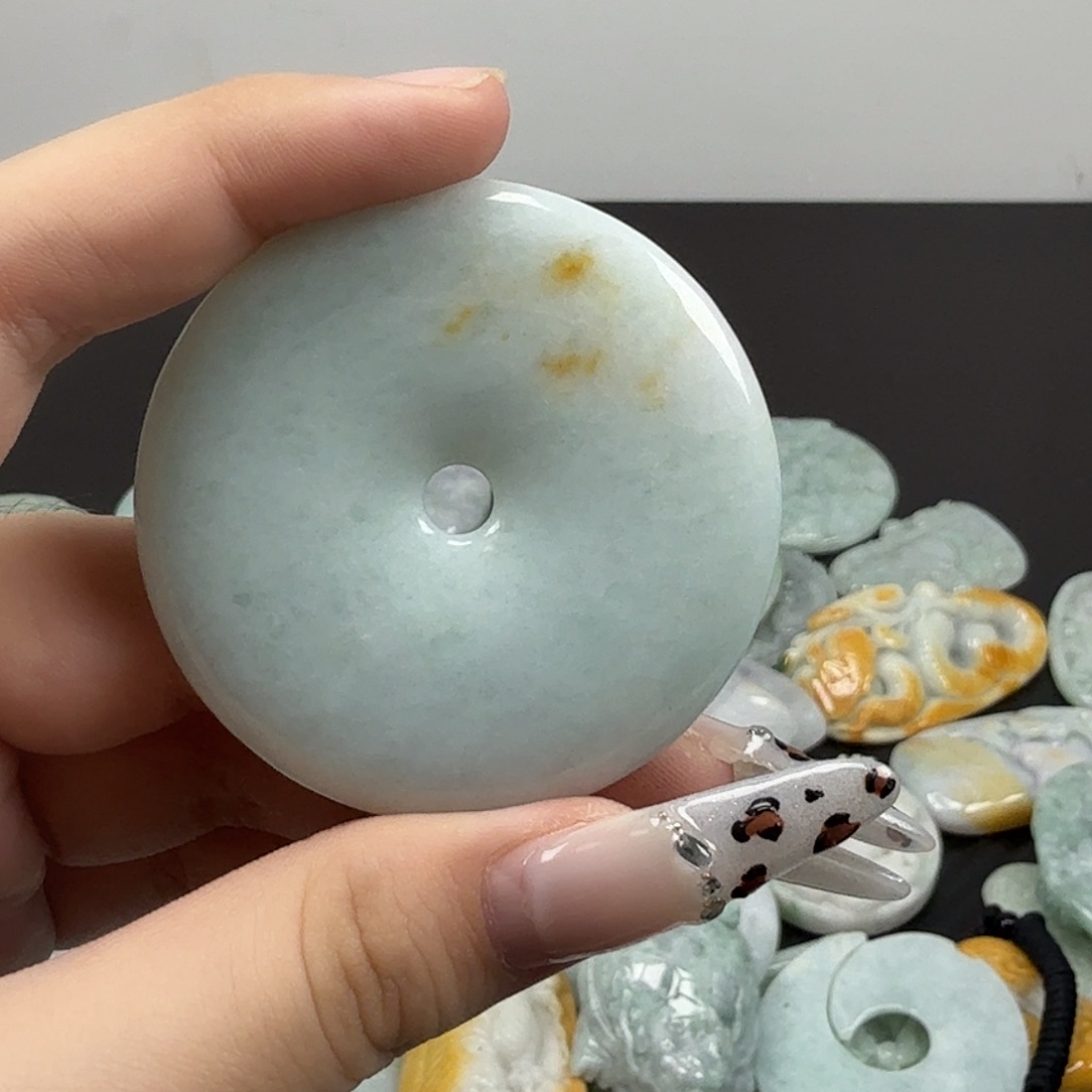 翡翠未镶嵌耳饰翡翠