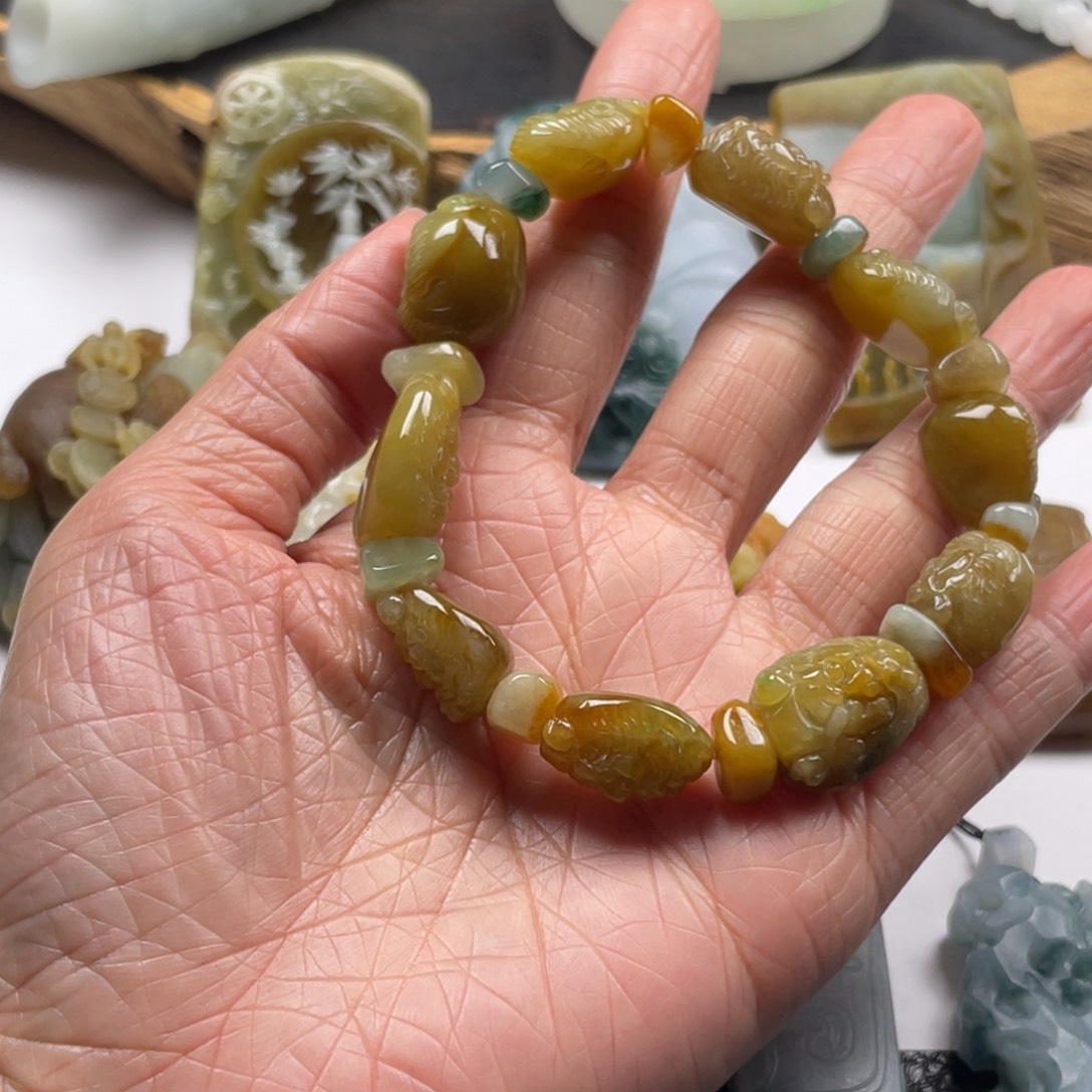 豹***哥翡翠未镶嵌挂件钟馗