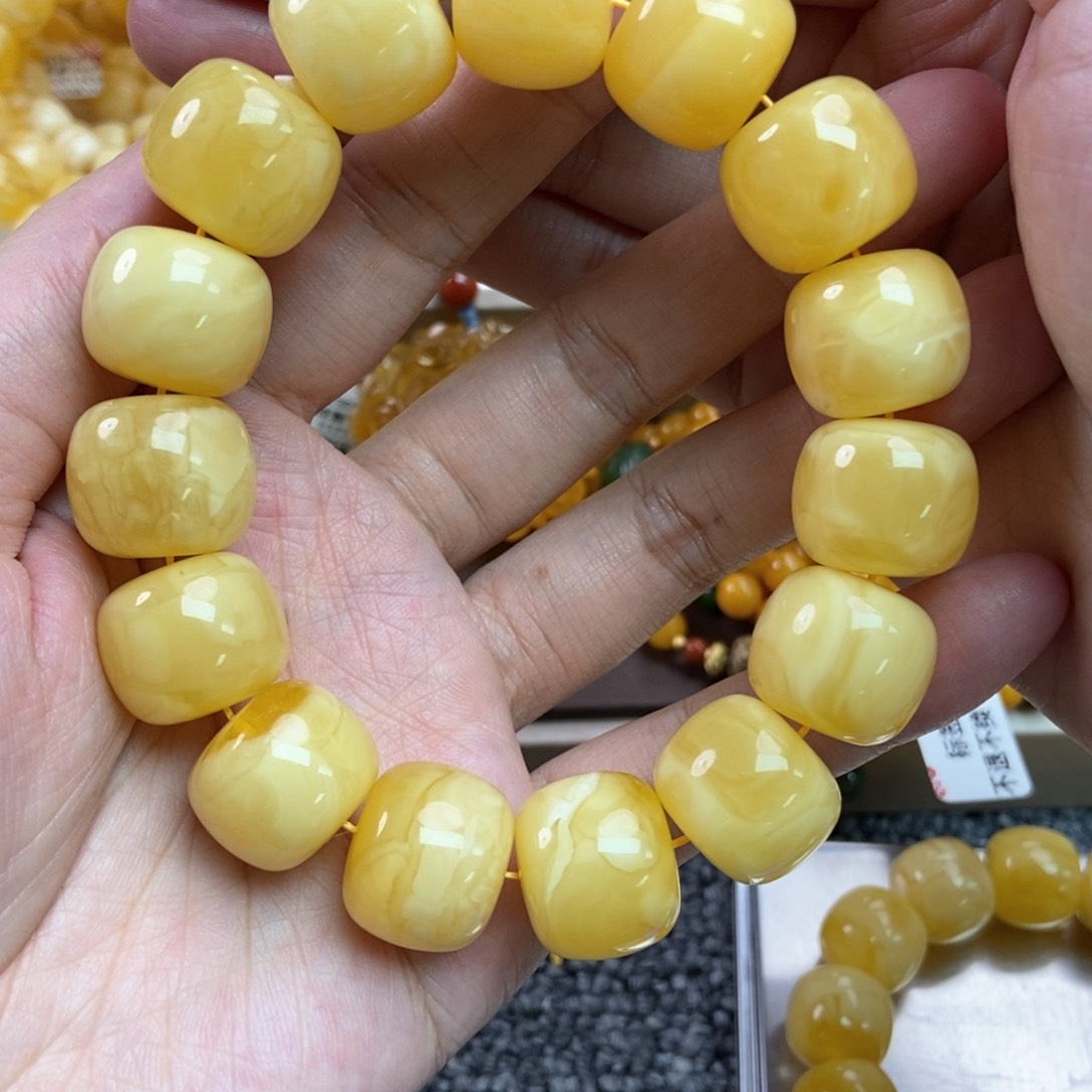 琥珀珠宝奇石未镶嵌孩**爸18