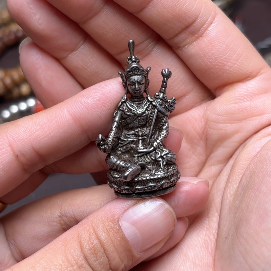 铜星月菩提吊坠项链