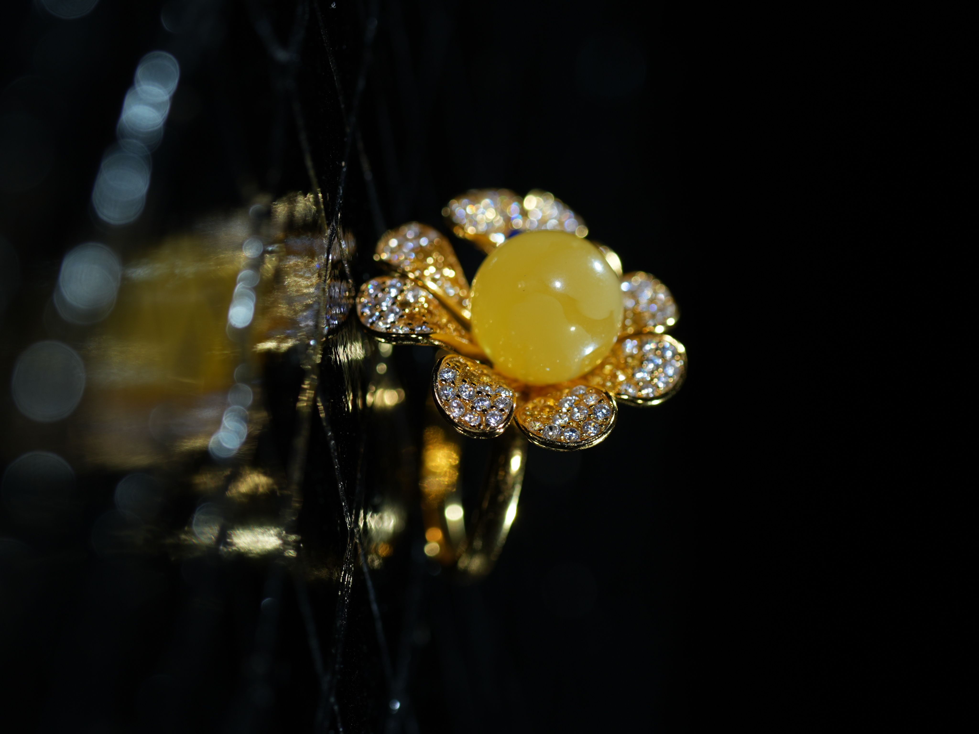 （豆包专属）蜜蜡戒指 原贝花