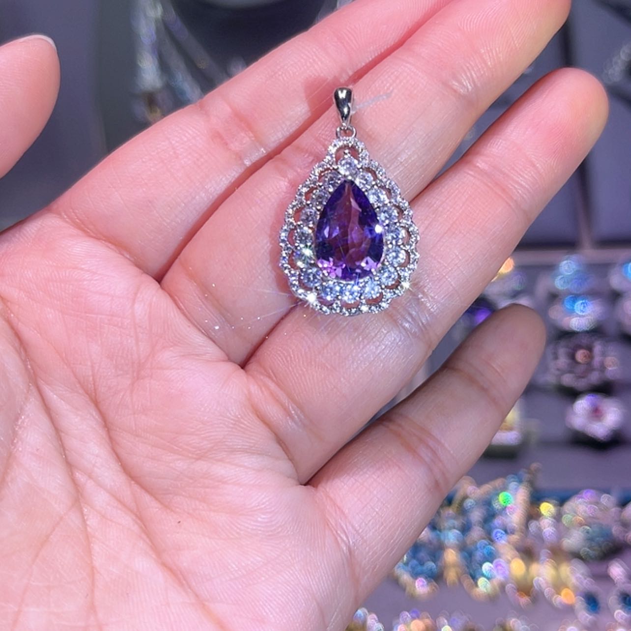 【闪购商品】紫晶吊坠(赠链)银S925镶嵌