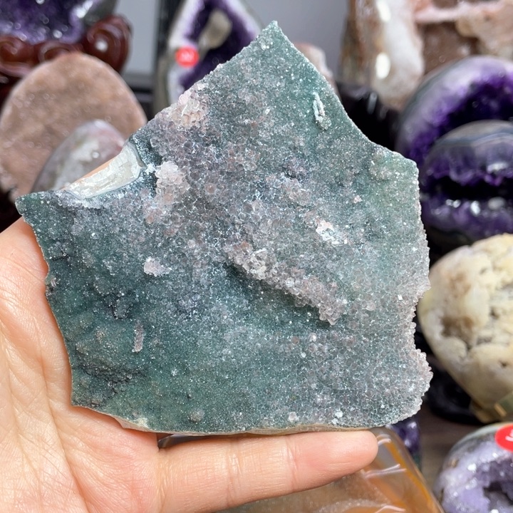 水晶摆件未镶嵌捡漏