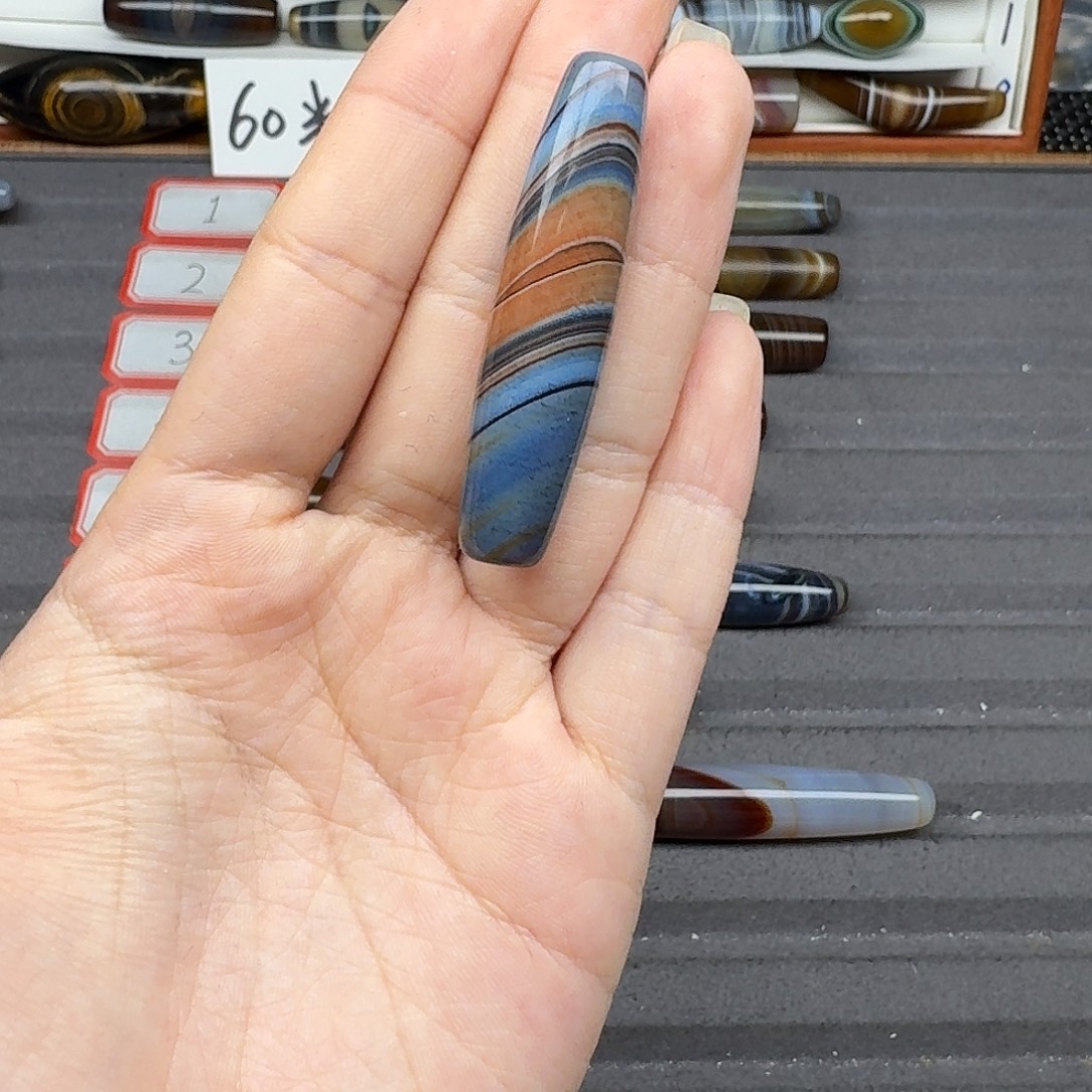 笑***傲玛瑙/玉髓合金珠宝半成品