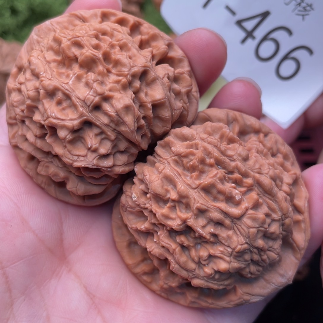 文玩核桃把件麒麟官帽50