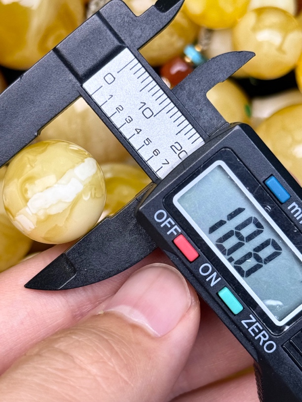 18.8mm俄料国矿一级料浓瓷白妖孽虎皮纹千层雪橘底金溶洞蜜蜡圆珠