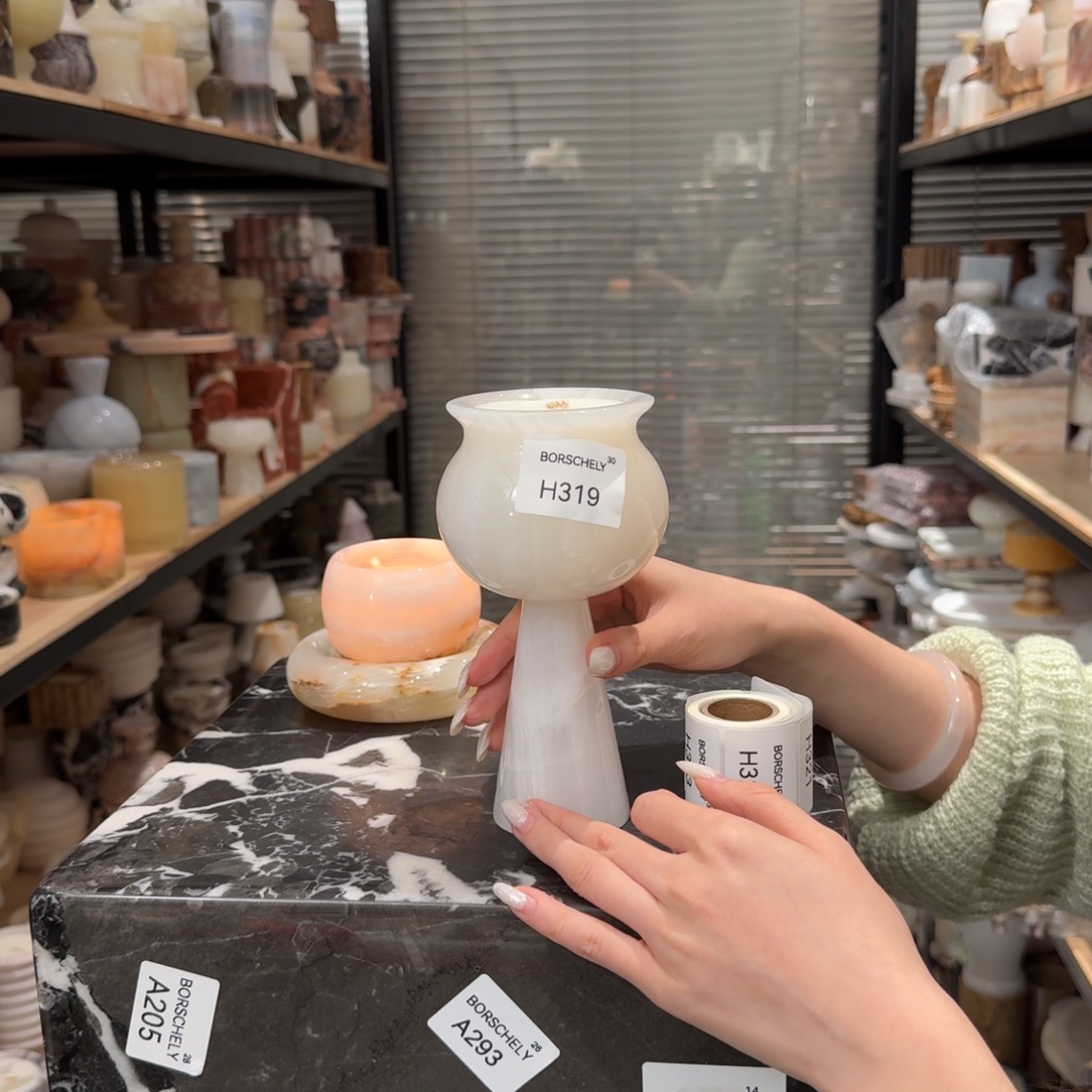 H319。         爱。        香薰