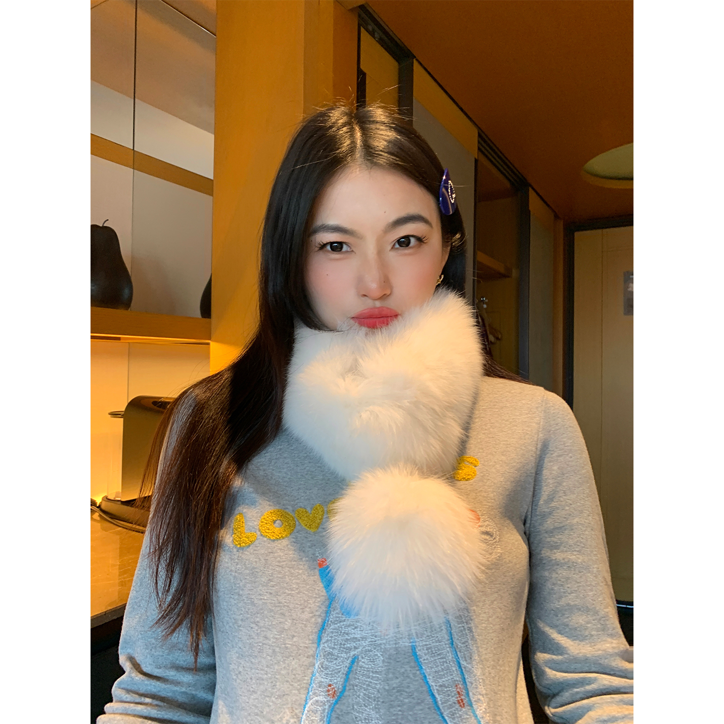 落落狷介毛领围脖女狐狸毛拼接獭兔毛保暖2025年新款百搭毛毛围巾