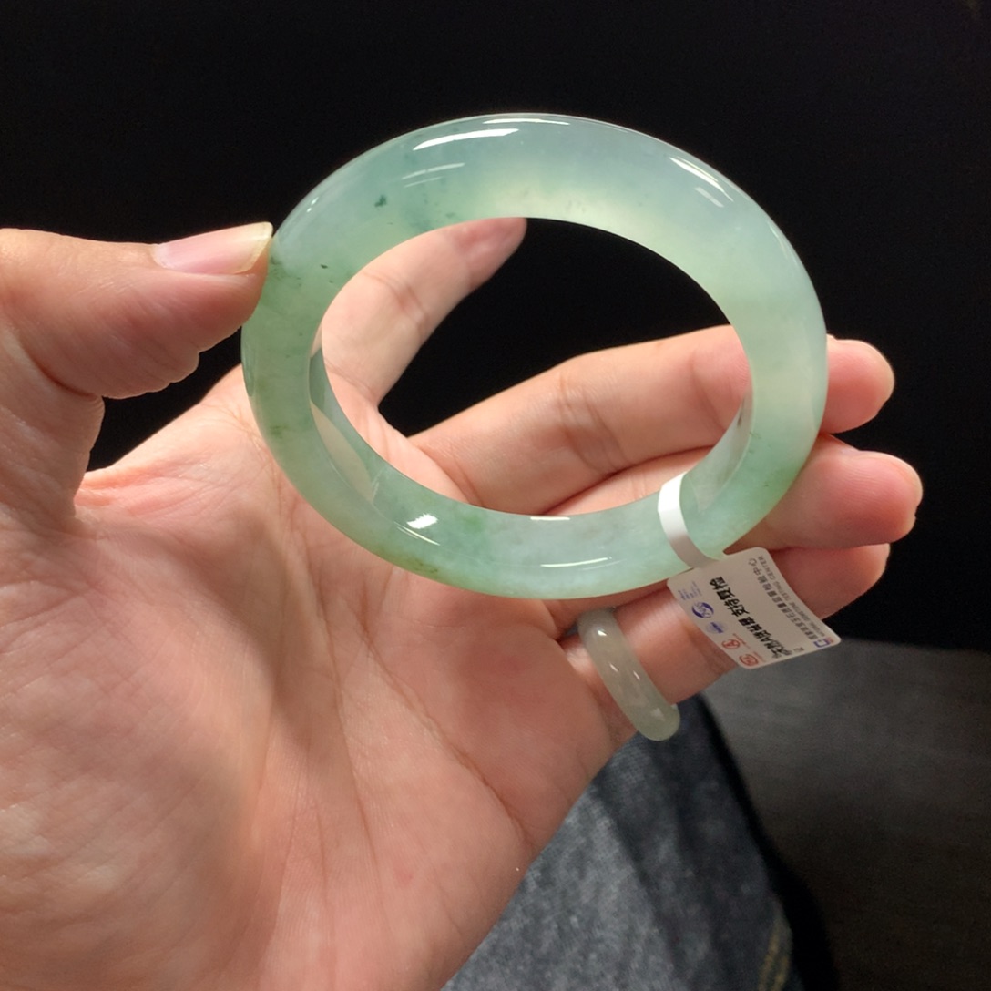 翡翠未镶嵌手镯600号54.5