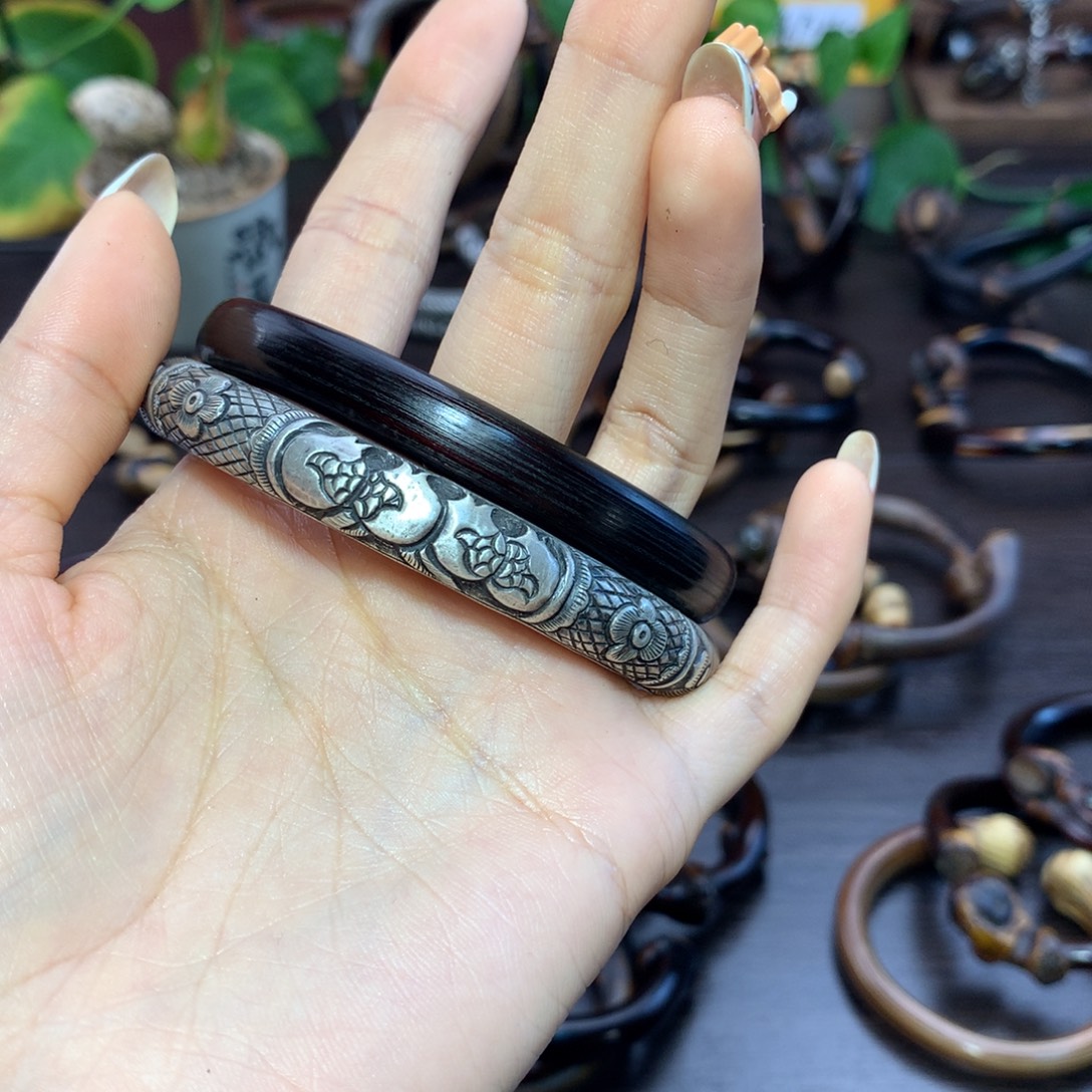 昌都藤包银管手镯