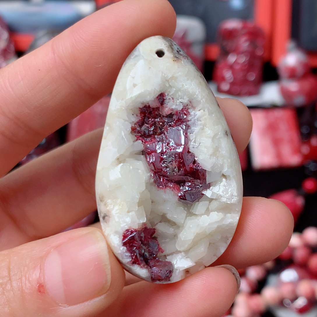 天然辰砂天然聚宝盆