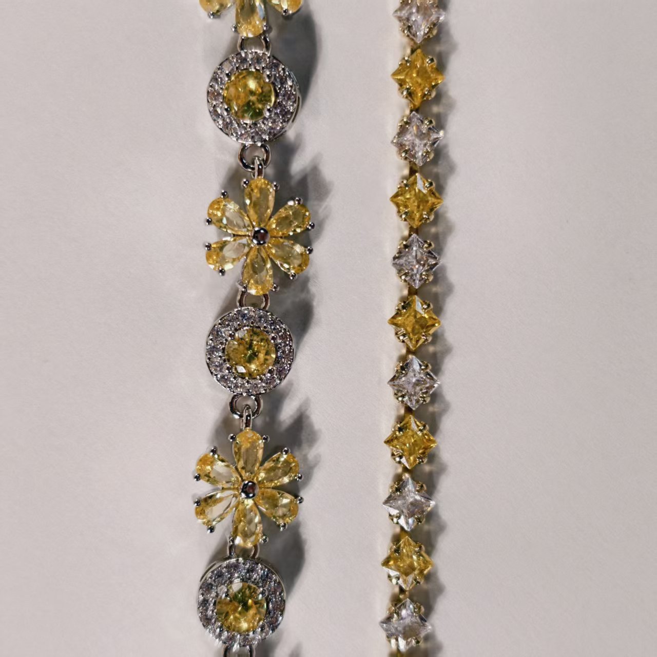 黄铜锆石手链 拼色星星/日月/云朵/宇宙精美饰品时尚双色重工