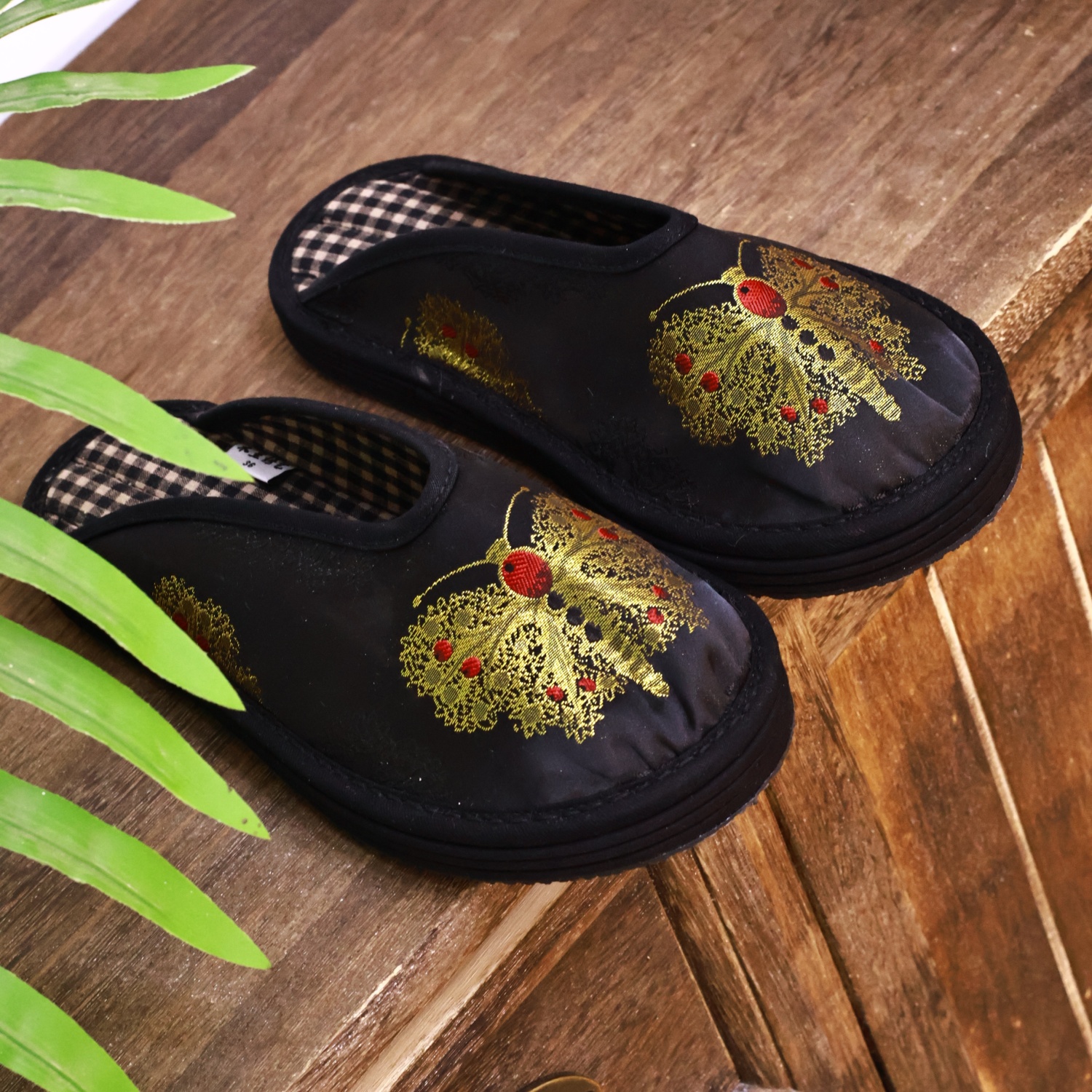 桑蚕丝缎面香云纱中国风一脚蹬薄款透气布鞋千层底女包头拖鞋秋季