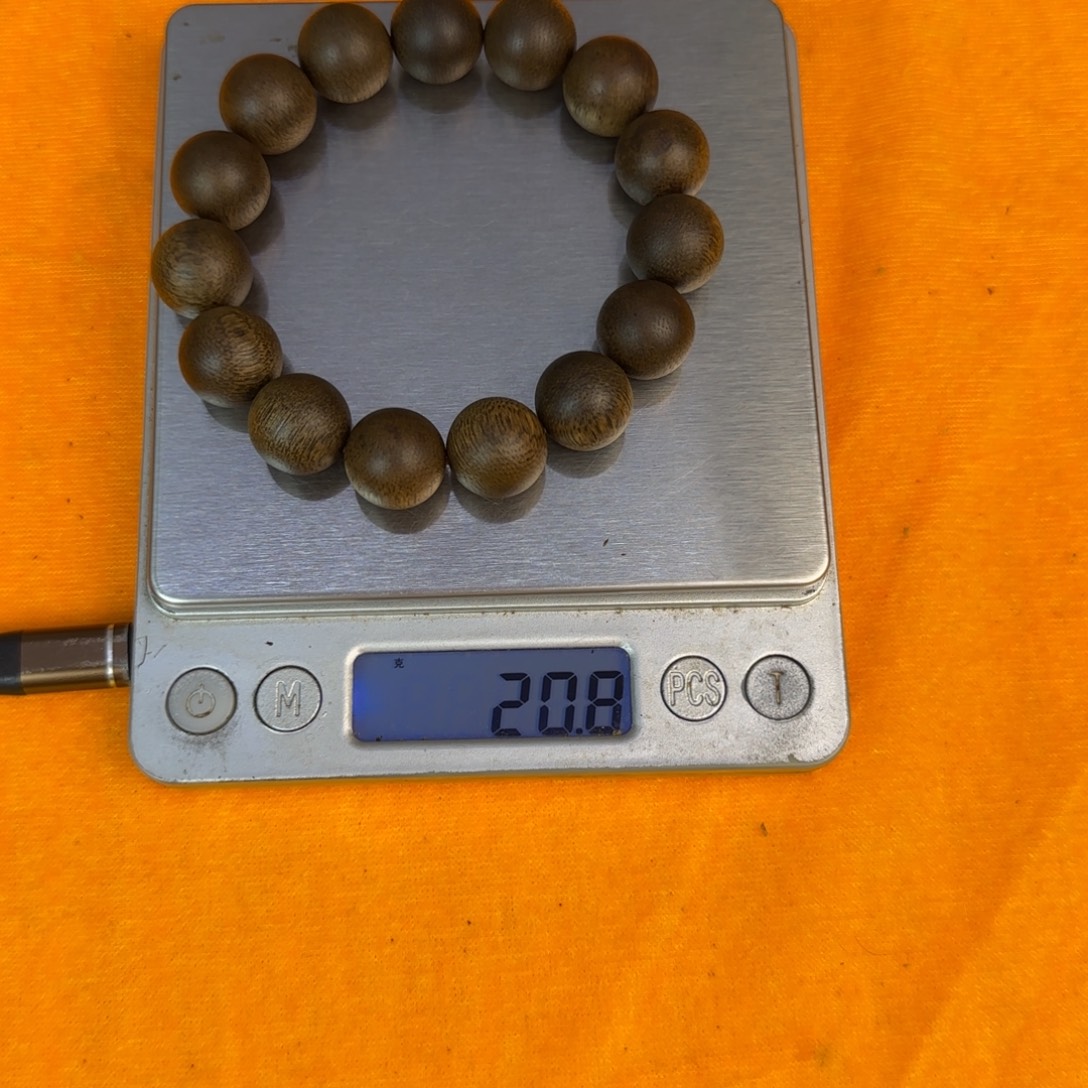 秃***哥沉香沉香碎屑海南沉香莺歌绿棋1.4大➕碎屑