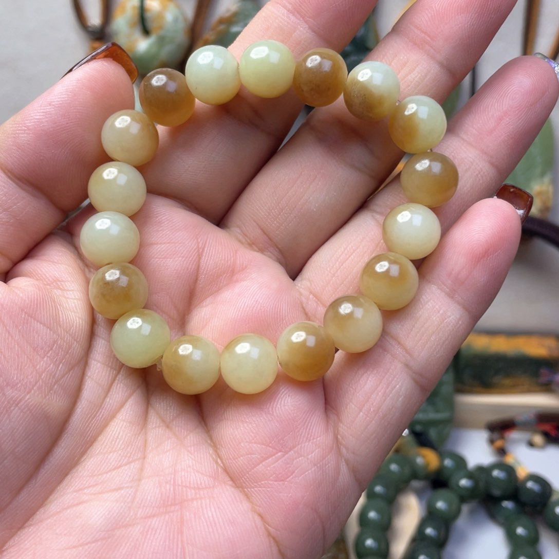 岫岩老玉（透闪石质玉）手串未镶嵌杰**同