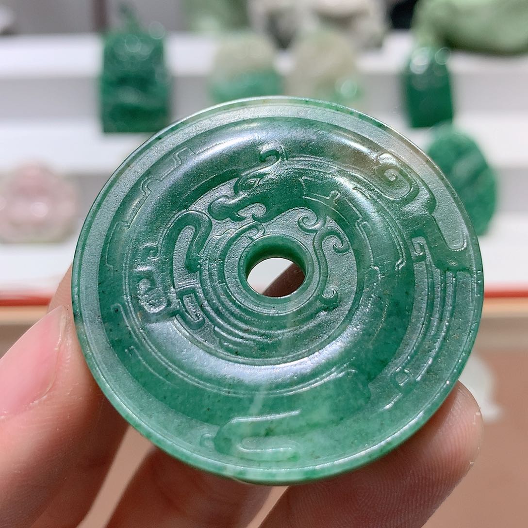 独山玉挂件未镶嵌