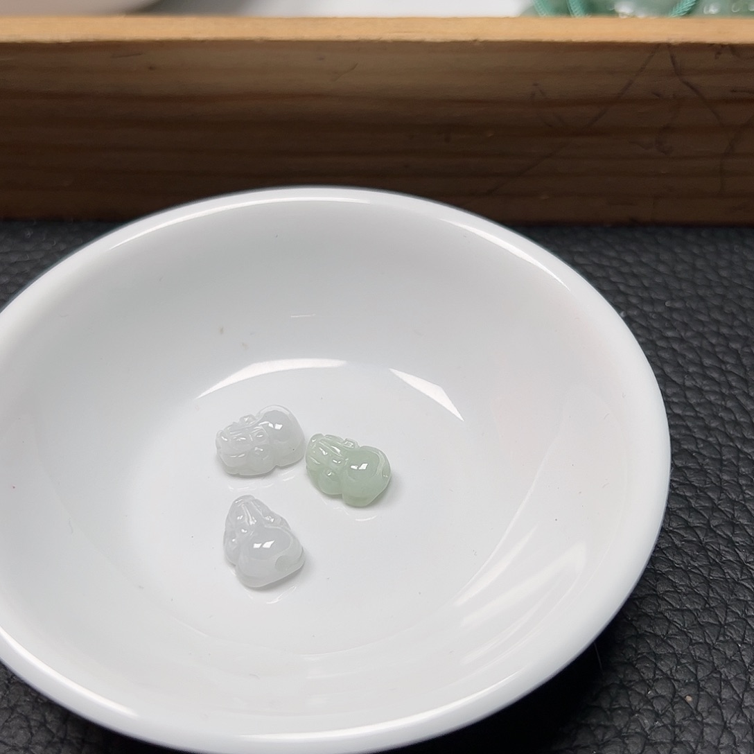 【闪购商品】翡翠手链未镶嵌大*佬