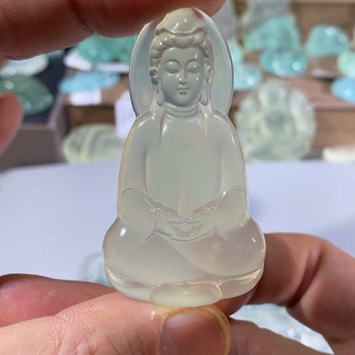 岫玉吊坠未镶嵌吊坠