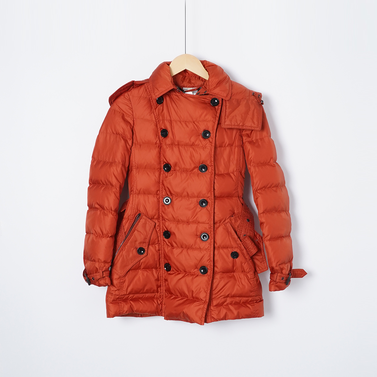 99新 BURBERRY/博柏利 白鸭绒/SC1929/羽绒服外套/XS码女款女装