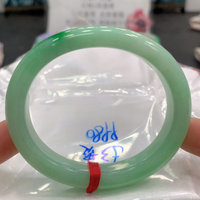 【闪购商品】翡翠手镯未镶嵌翡翠