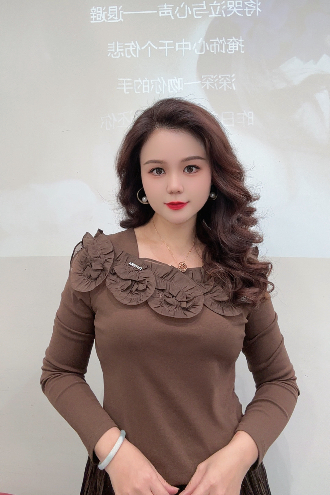 * 丽影 *秋冬新款* 蕾丝拼接木耳边方领针织衫 *时尚长袖上衣百搭