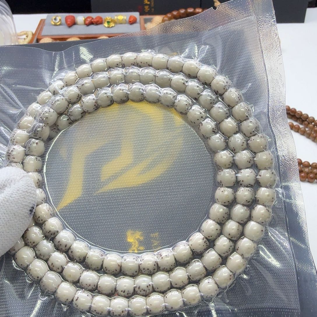星月菩提吊坠21梵天绿包白大眼睛通体7鼓珠108一物一图