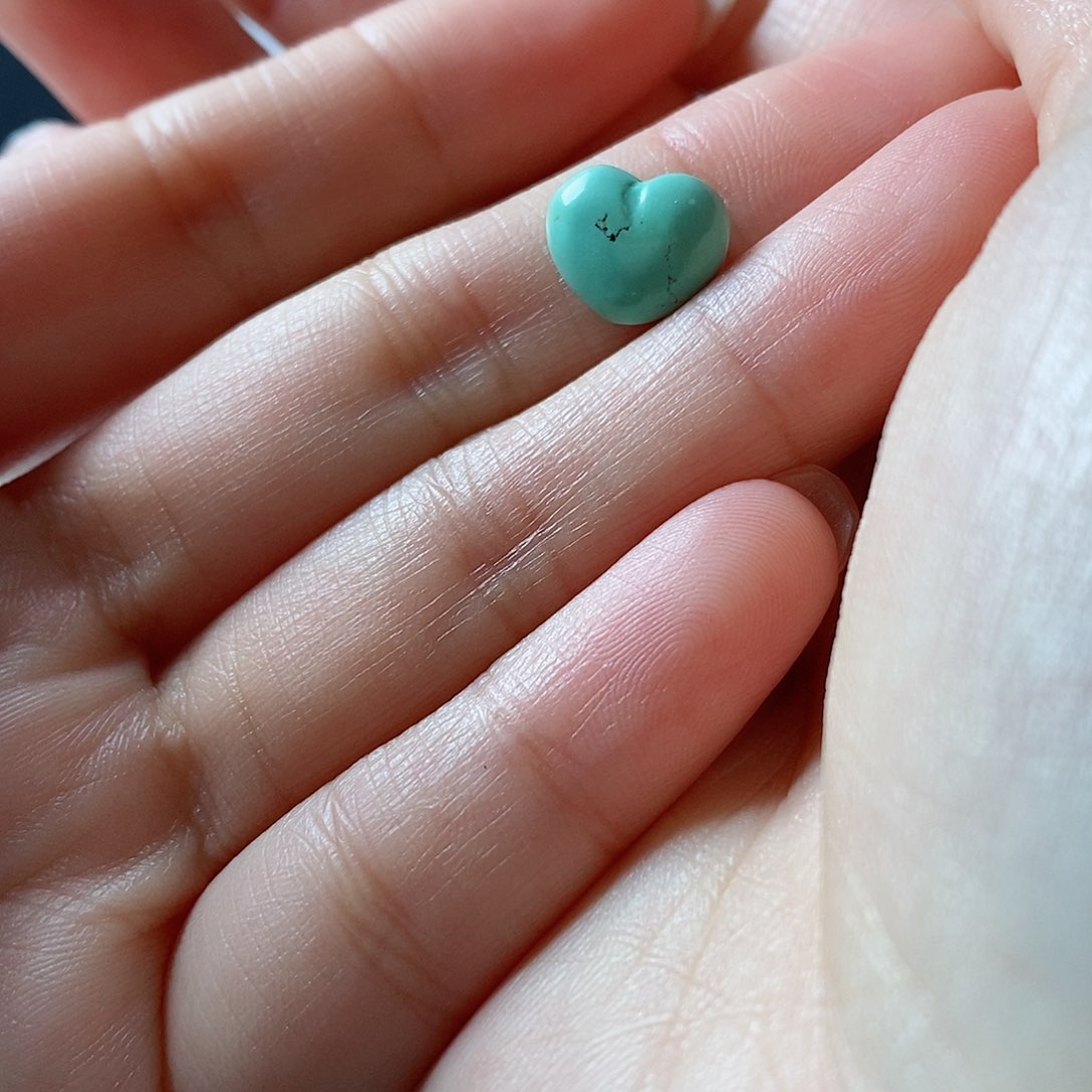 绿松石颈饰未镶嵌