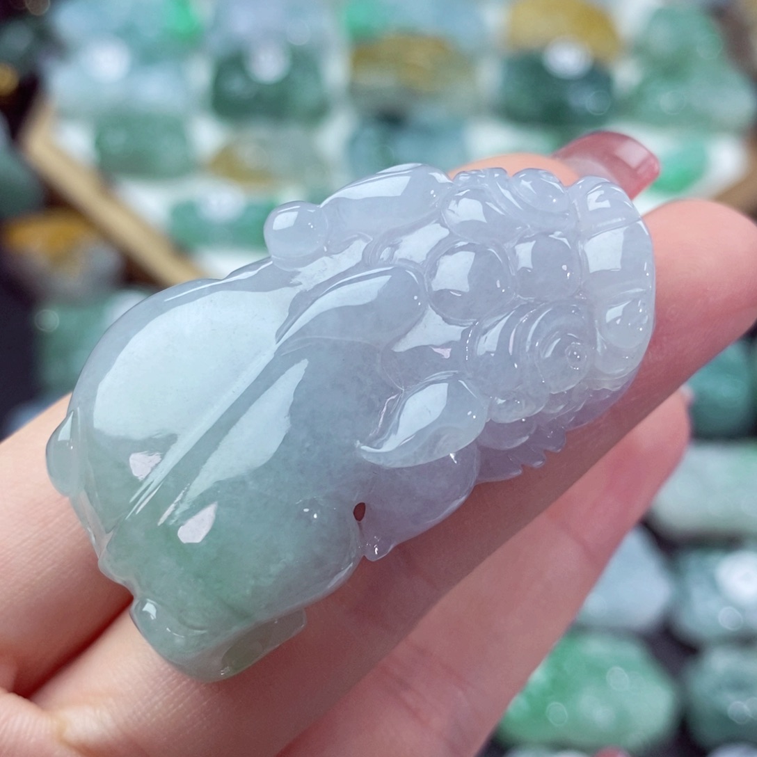 翡翠颈饰未镶嵌天然