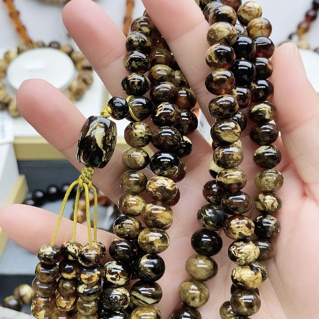 琥珀颈饰未镶嵌琥珀9-10