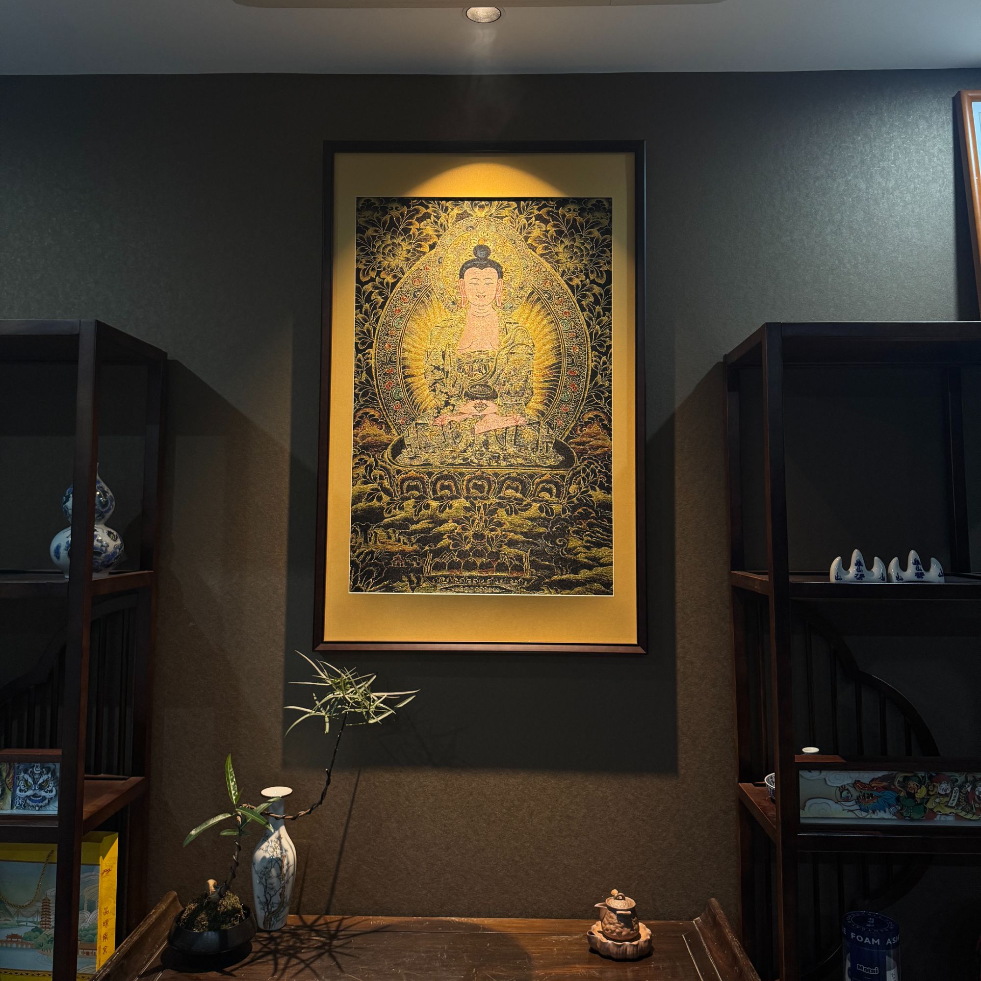 刺绣材质【阿弥陀佛】挂画实木装裱办公室玄关茶室书房装饰画