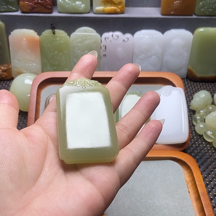  ***炜平安牌子一物一拍