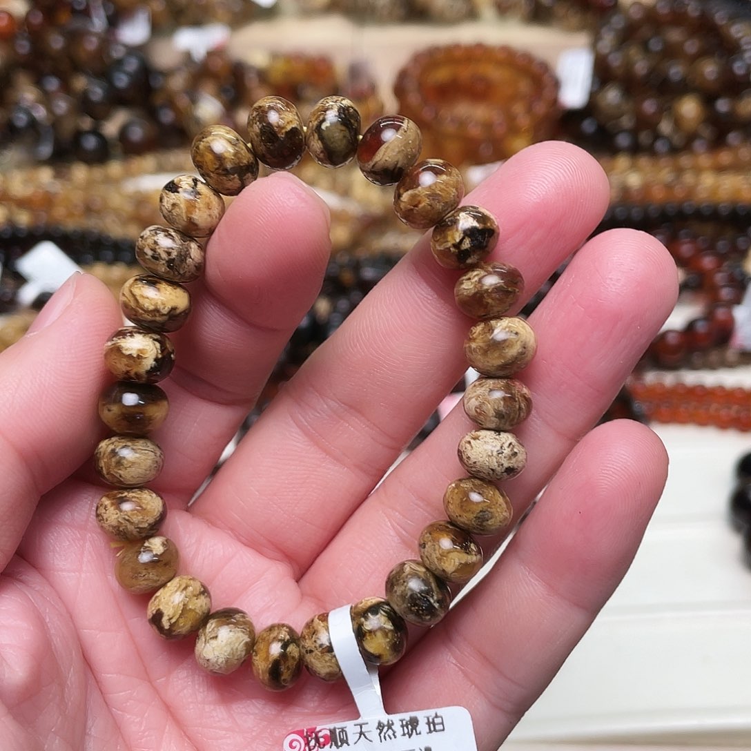 琥珀裸石未镶嵌九11133