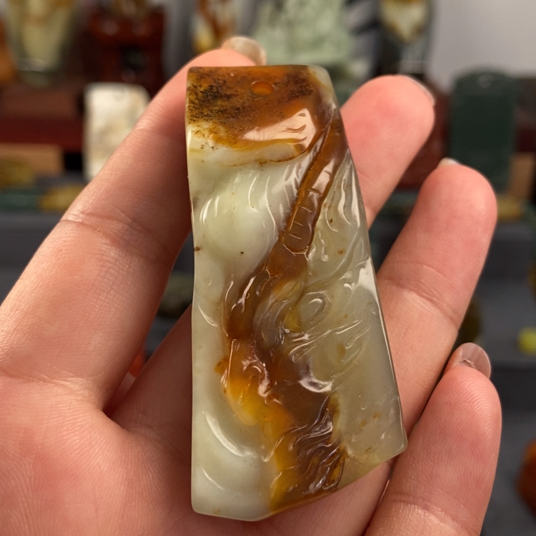 岫玉未镶嵌手把件